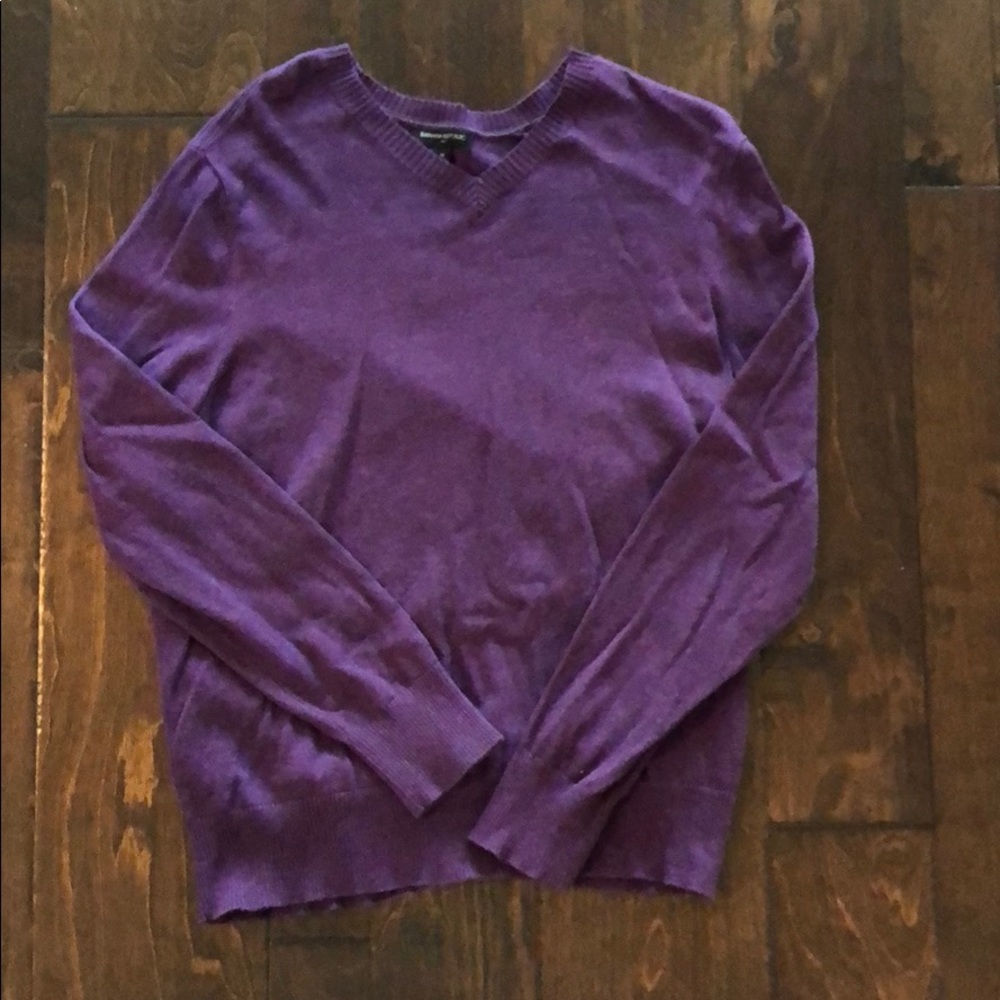 Banana Republic V-Neck Sweater - M